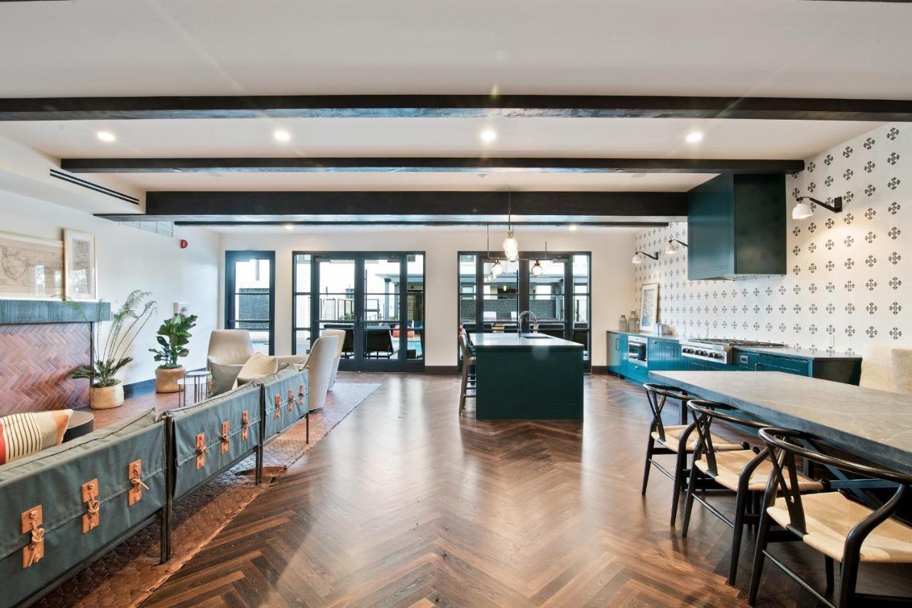 Global Luxury Suites In The Heart Of San Carlos Buitenkant foto