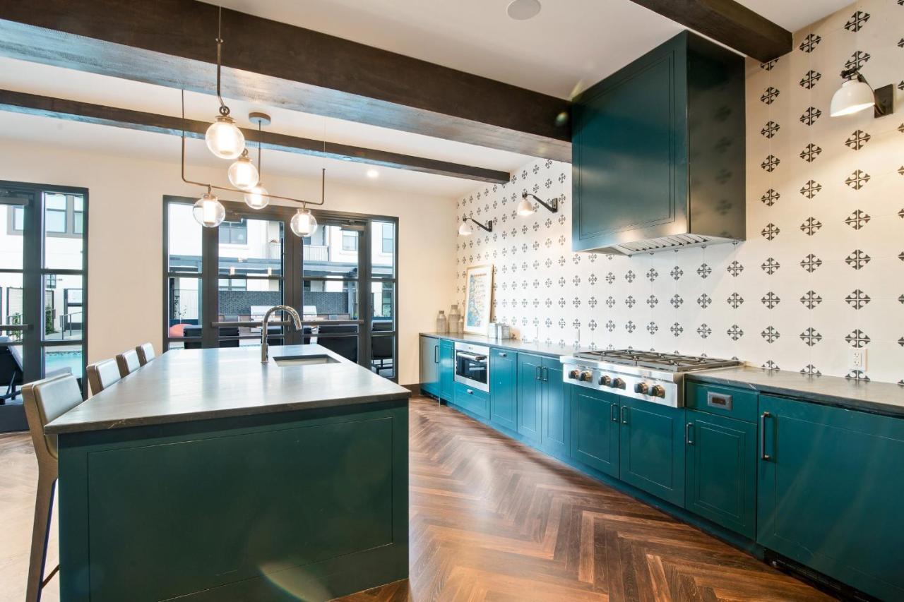 Global Luxury Suites In The Heart Of San Carlos Buitenkant foto