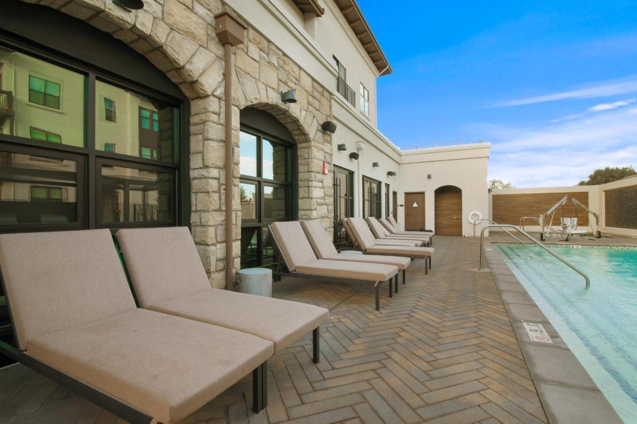 Global Luxury Suites In The Heart Of San Carlos Buitenkant foto