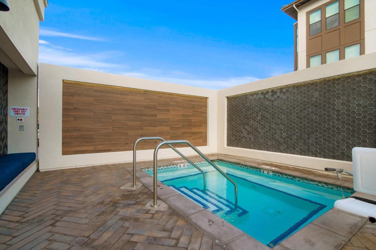 Global Luxury Suites In The Heart Of San Carlos Buitenkant foto